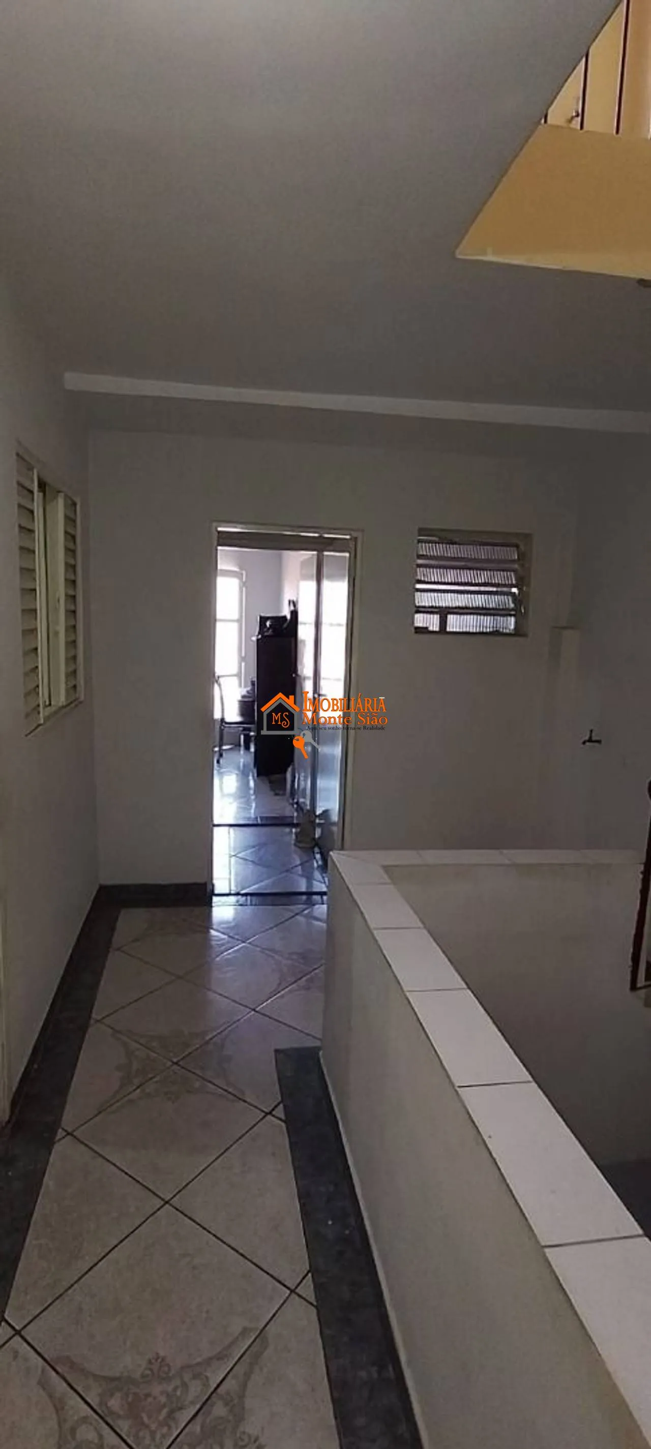 Imagem Sobrado com 3 dormitórios à venda, 300 m² por R$ 830.000,00 - Jardim Moreira - Guarulhos/SP