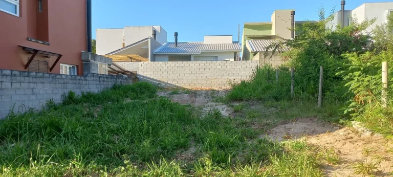 Imagem Terreno à venda no Bairro Ambrósio em Garopaba-SC! Confira já!