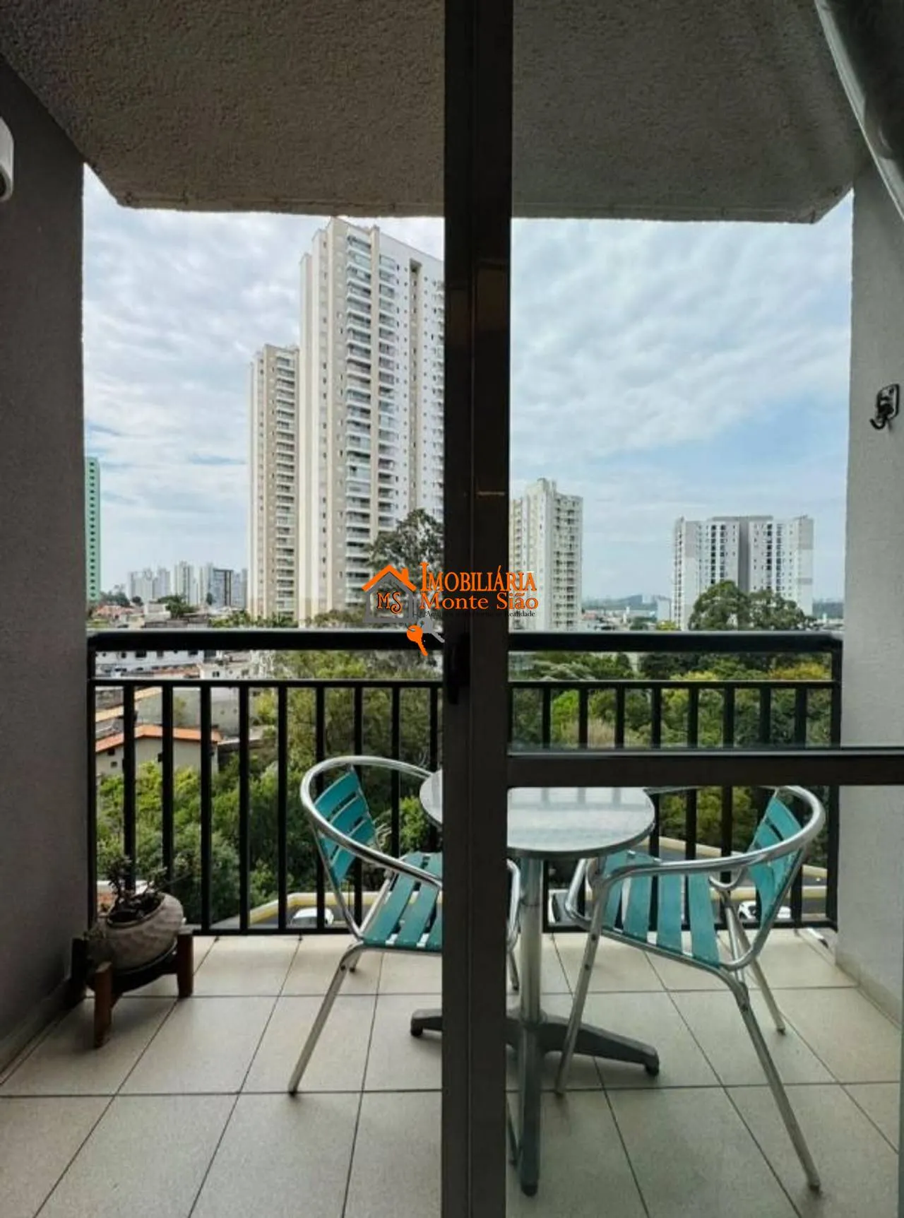 Imagem Apartamento com 2 dormitórios à venda, 55 m² por R$ 500.000,00 - Vila Augusta - Guarulhos/SP