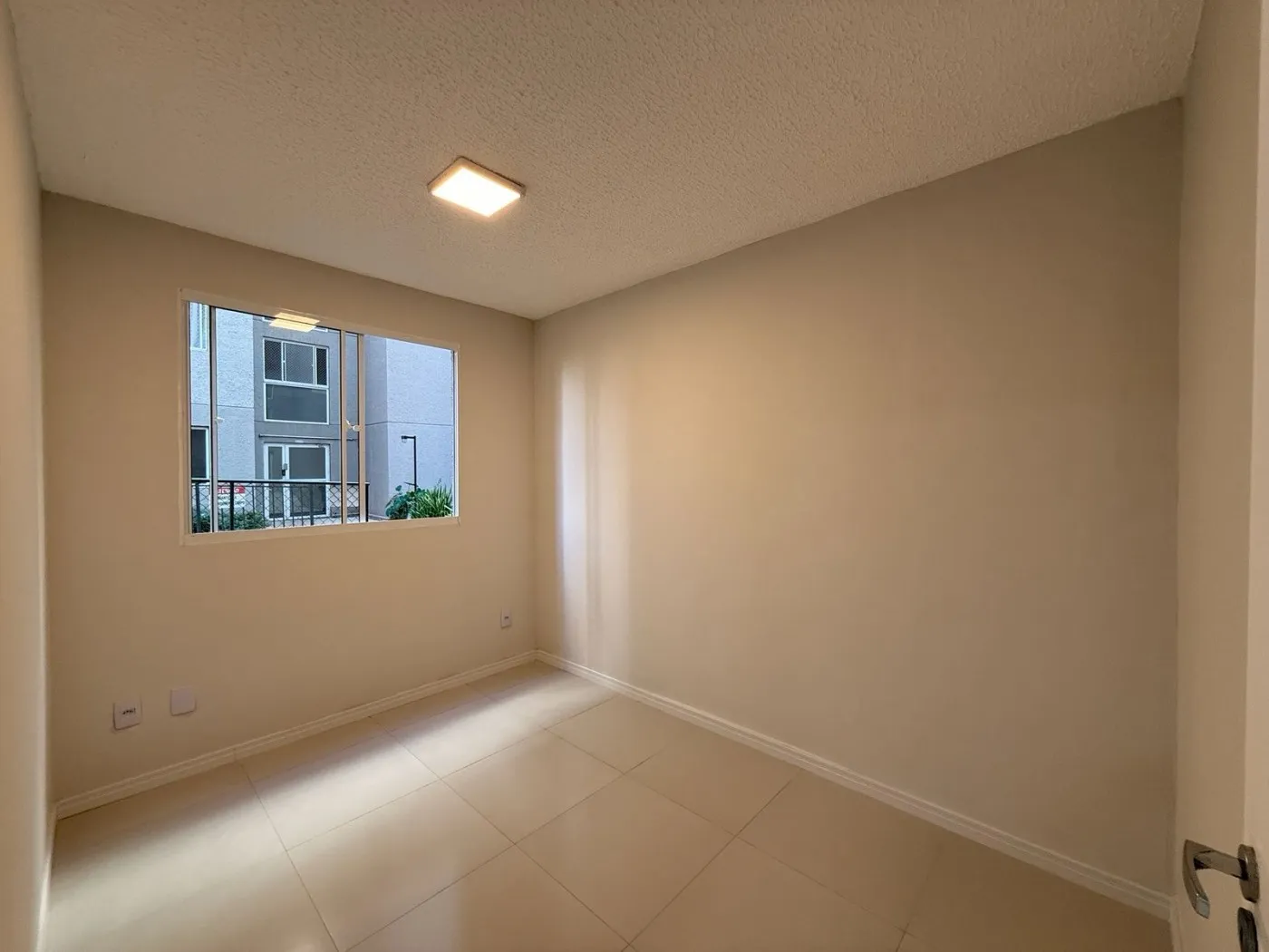 Imagem Apartamento para Venda em São Paulo, Jardim Gilda Maria, 2 dormitórios, 1 banheiro, 1 vaga