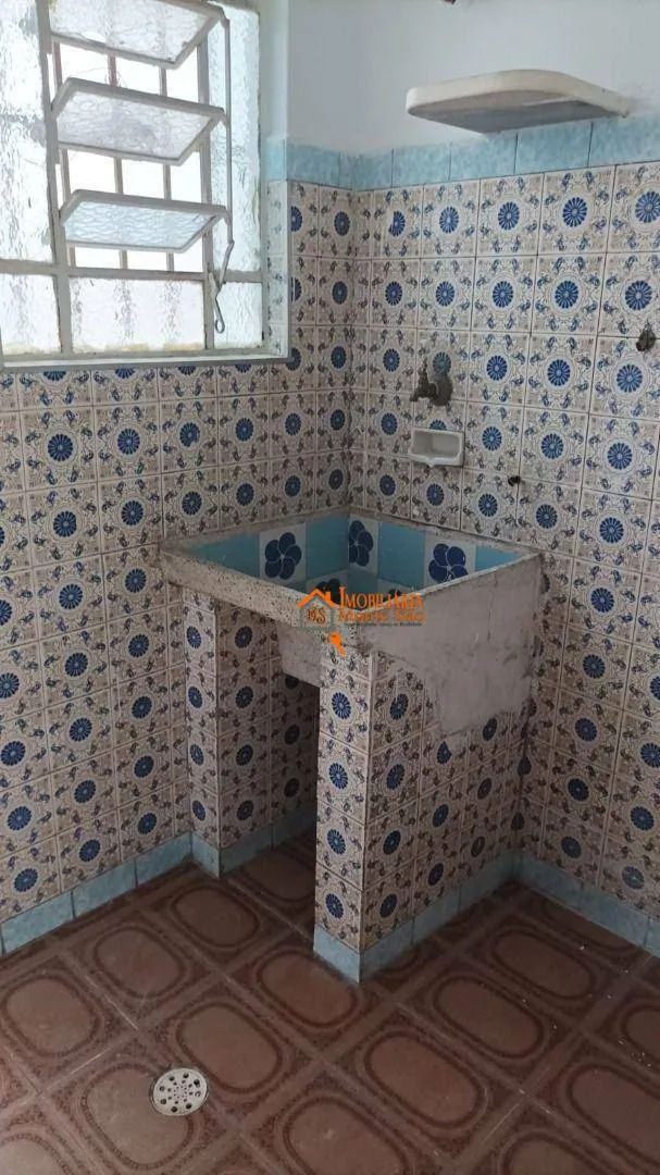Imagem Terreno à venda, 322 m² por R$ 1.100.000,00 - Vila Galvão - Guarulhos/SP