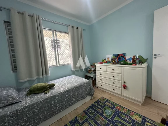 Imagem Apartamento à venda na Ponta da praia com garagem fechada!