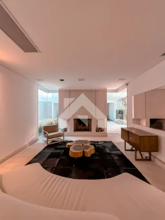 Imagem Casa de Condomínio em Tamboré - Barueri, SP