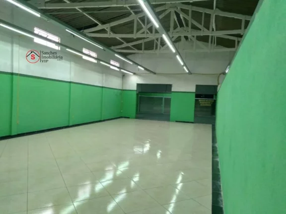Imagem LOCAÇÃO SALÃO COMERCIAL - VILA NOGUEIRA - DIADEMA/SP. Salão amplo, 699,60 m, com 8 box individuais, com piso de porcelanato, banheiro feminino, masculino e acessível, total de 07 banheiros, espaço interno que pode ser utilizado como estacionamento. Ide