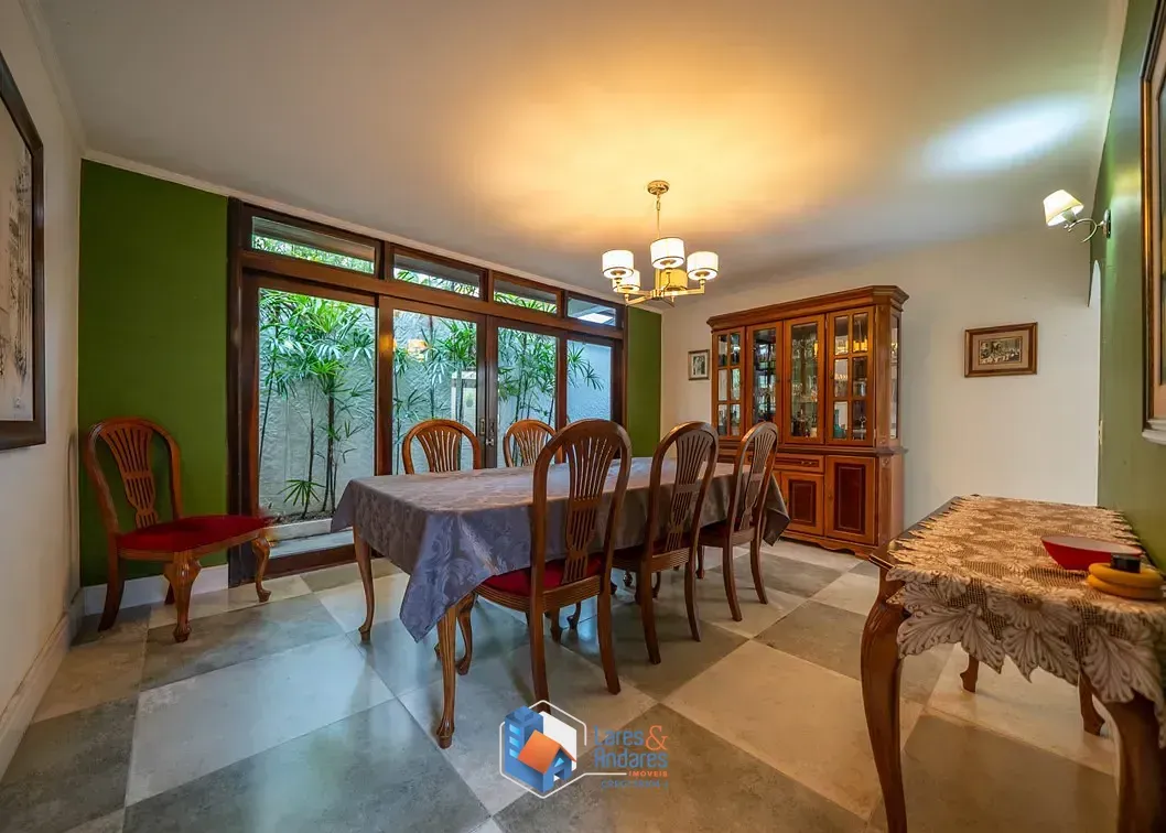 Imagem Casa para venda em Jardim Cordeiro com 4 quartos, sendo 4 suítes, 357m²