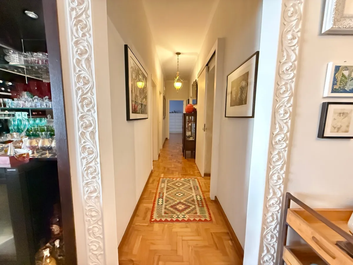 Imagem Apartamento para venda em Bela Vista com 3 quartos, sendo 1 suíte, 210m2