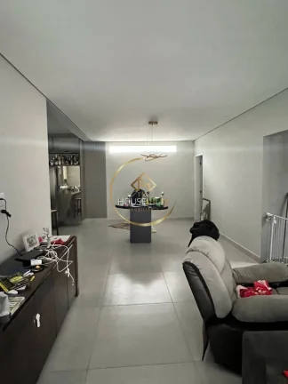 Imagem Casa Sobrado, 4 Dormitórios ( 4 suítes), Bosque dos Eucaliptos, Sjc.