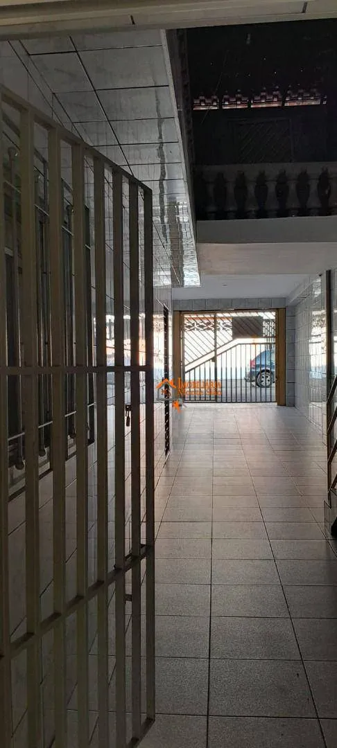 Imagem Casa com 5 dormitórios à venda, 250 m² por R$ 800.000,00 - Cidade Serodio - Guarulhos/SP
