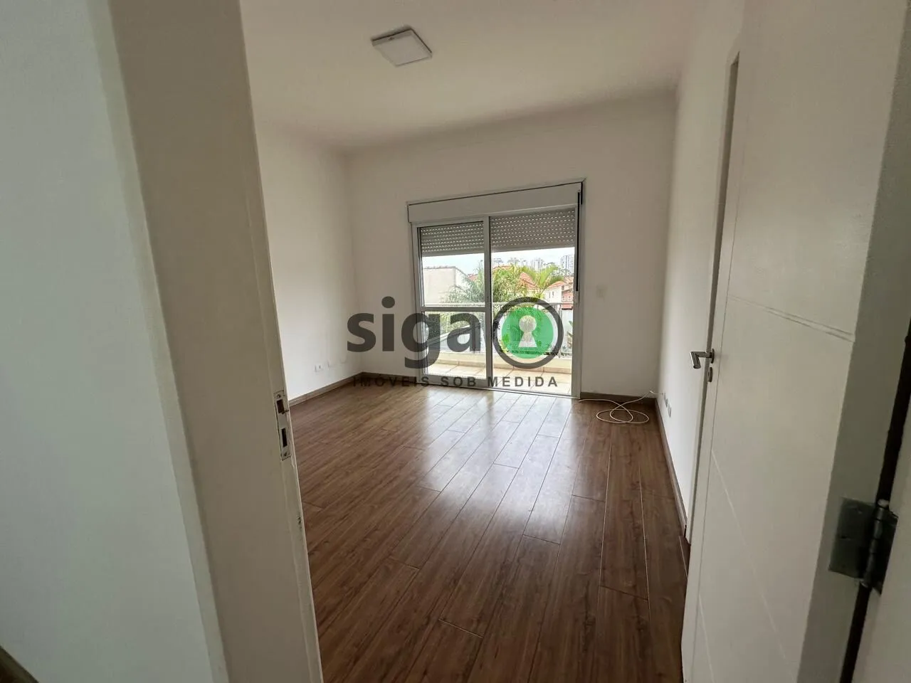 Imagem Oportunidade Casa Ampla com 3 Suítes, Churrasqueira e Área Gourmet