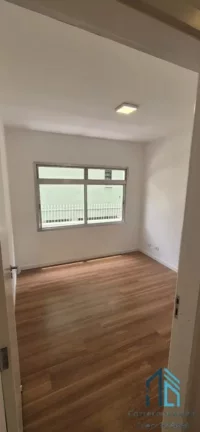 Imagem Apartamento Garden amplo, 03 quartos c/suíte, silencioso, ensolarado dia todo, no Juveve em Curitiba PR