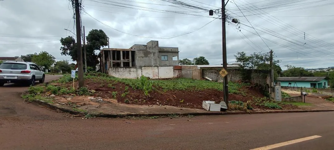 Imagem Terreno à venda em Cascavel, Santa Cruz - Energia Elétrica e Rua Asfaltada