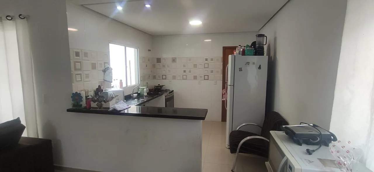 Imagem Casa à venda 2 Quartos, 1 Suite, 2 Vagas, 200M², Parque das Palmeiras, Pindamonhangaba - SP