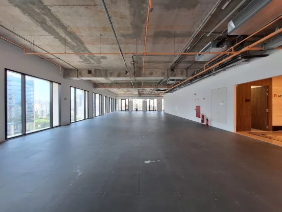 Imagem Escritórios de 488m² no Itaim Bibi