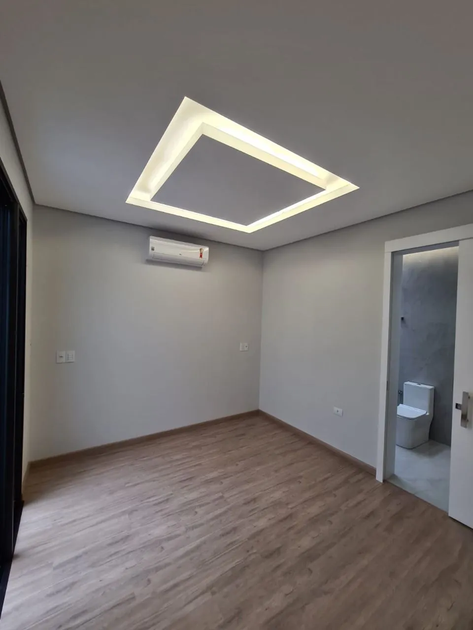 Imagem Casa 230m Umuarama-PR 63
