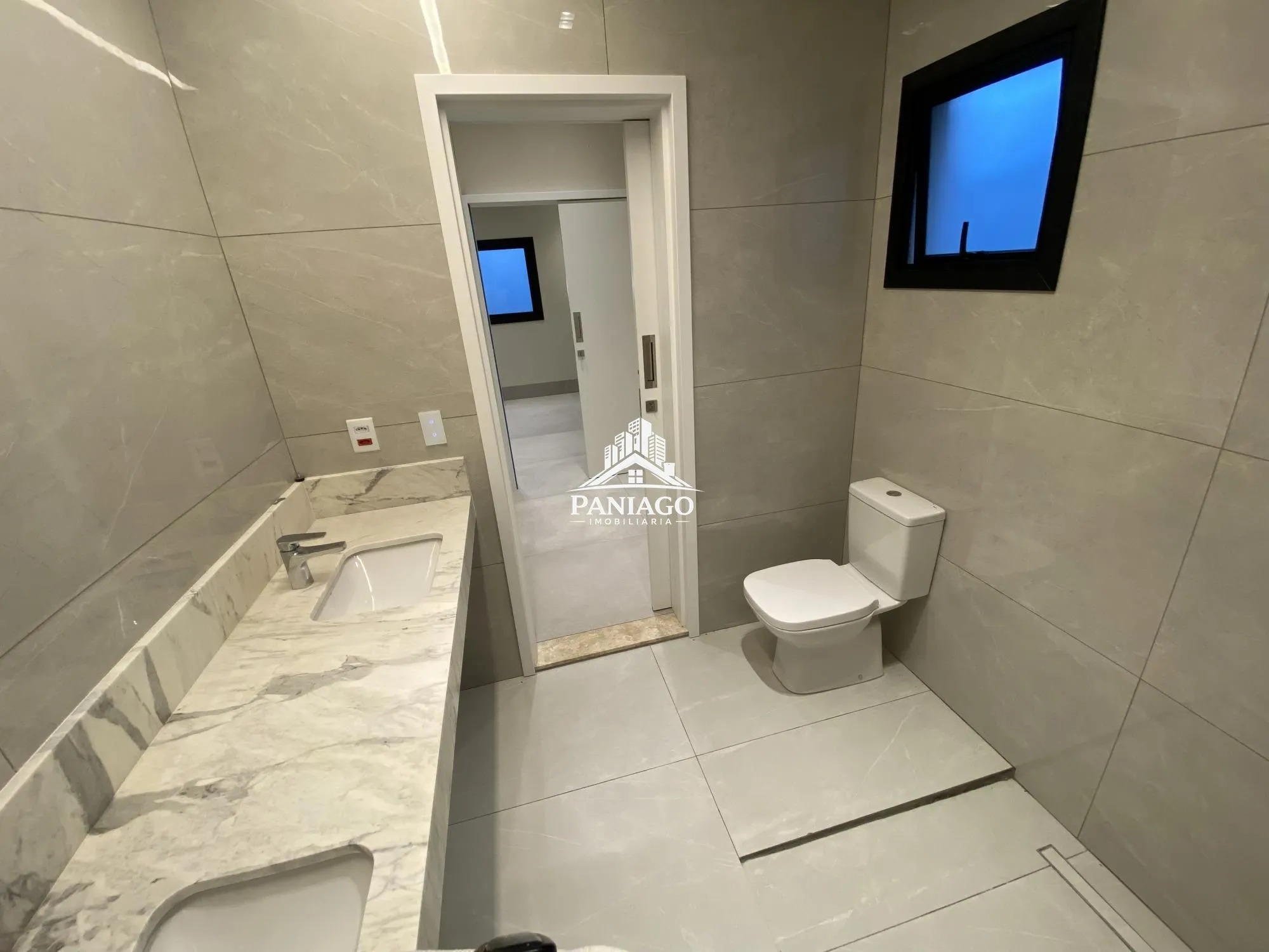 Imagem Casa Térrea Belvedere II, 3 Suítes, Piscina Aquecida, Energia Solar R$ 1.790.000