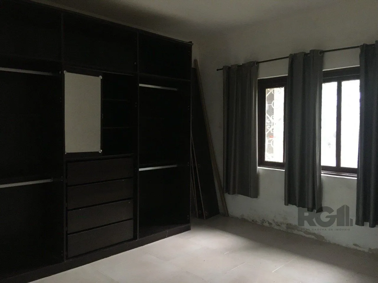 Imagem Casa em Belém Novo