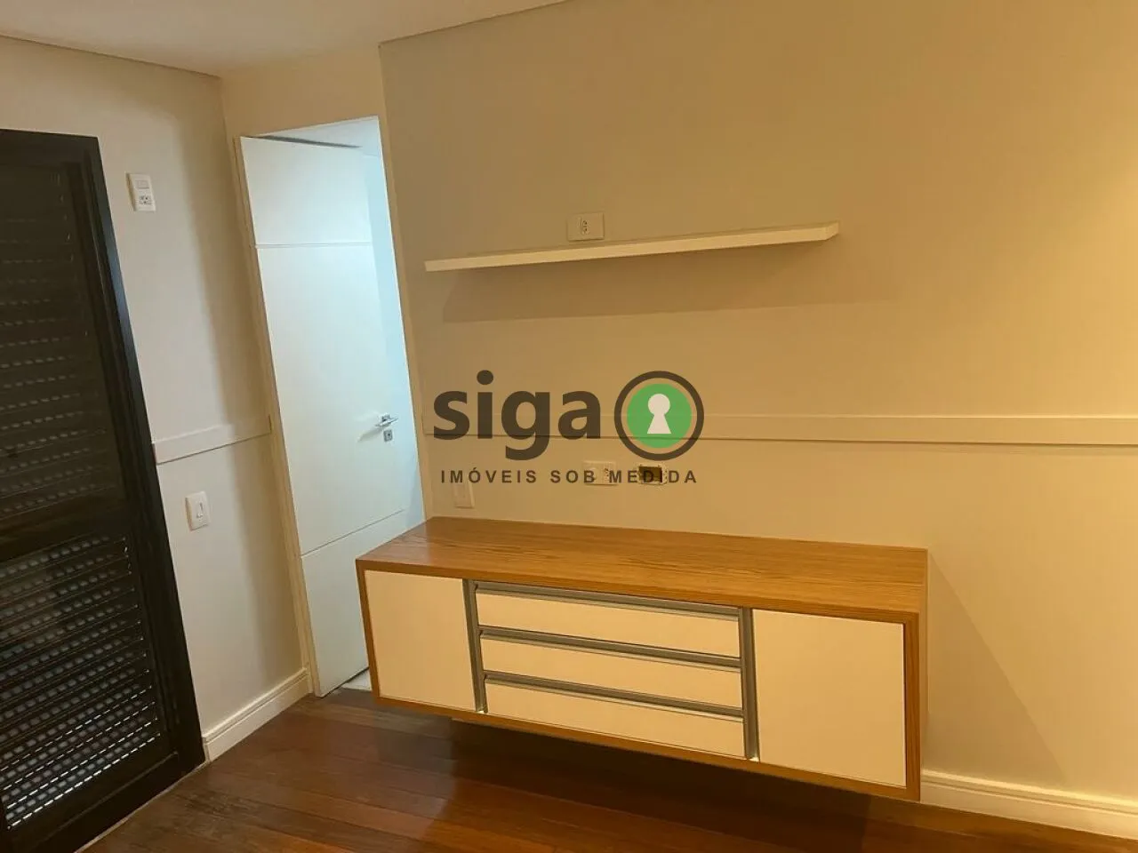 Imagem APARTAMENTO Á VENDA NO PANAMBY COM TRÊS SUÍTES POR 2.250.000, RUA ITAPAIUNA!