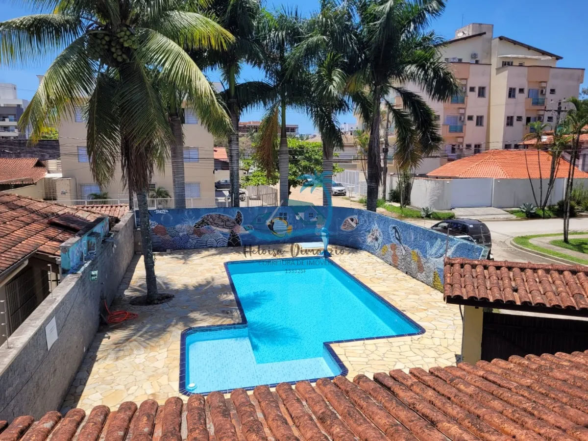 Imagem Casa com 3 dormitórios e piscina a venda em Ubatuba no bairro do Itaguá.
