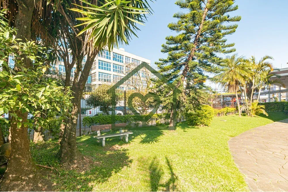 Imagem Apartamento semi mobiliado no Jardim Lindoia em Porto Alegre com 127 m², 3 dormitórios, 1 suíte c...