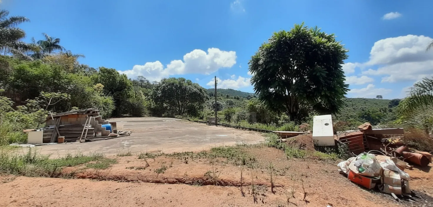 Imagem Sítio à venda em Área Rural de Poços de Caldas, Poços de Caldas