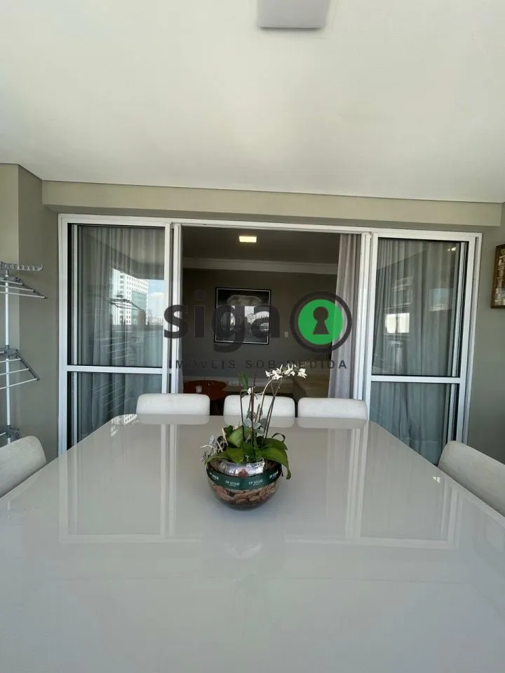 Imagem Apartamento em Pinheiros à VENDA com 2 suites, 2 vagas SEMI MOBILIADO