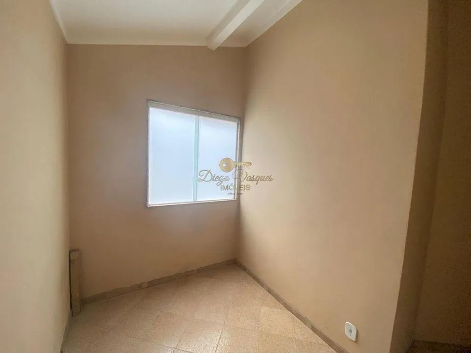 Imagem Casa para Venda em Teresópolis / RJ no bairro Pessegueiros