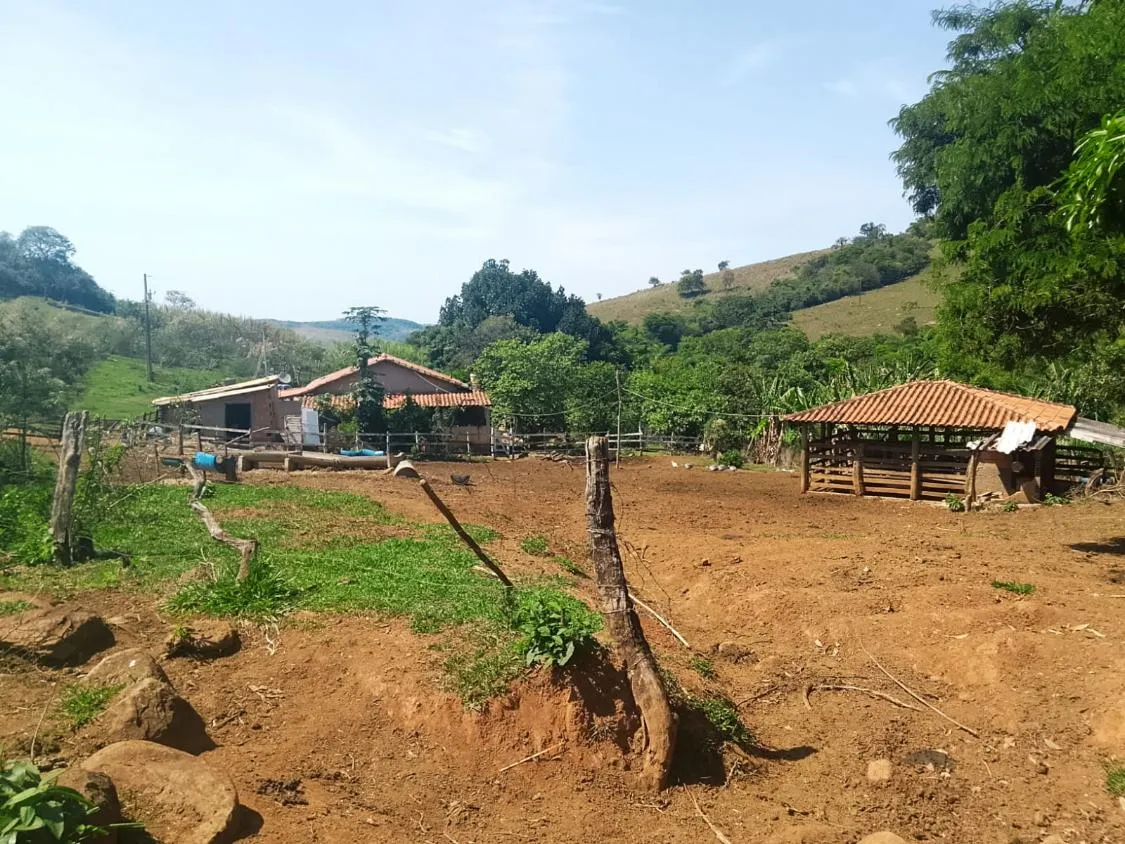 Imagem TERRENO COMPLETO COM 8 ALQUEIRES ? PRÓXIMO A RIO MANSO