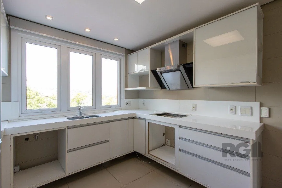Imagem Casa Condominio para Venda - 384.33m², 3 dormitórios, sendo 1 suites, 3 vagas - Cristal