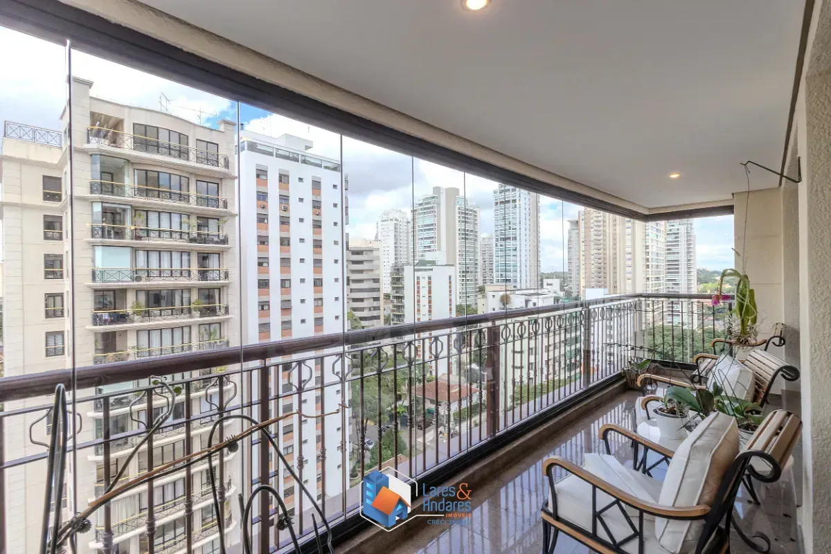 Imagem Apartamento para venda em Campo Belo com 4 quartos, sendo 4 suítes, 178m²