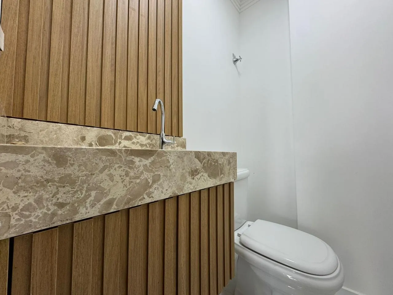Imagem Apartamento com vista para o mar à venda com 70m2 por R$ 950.000,00