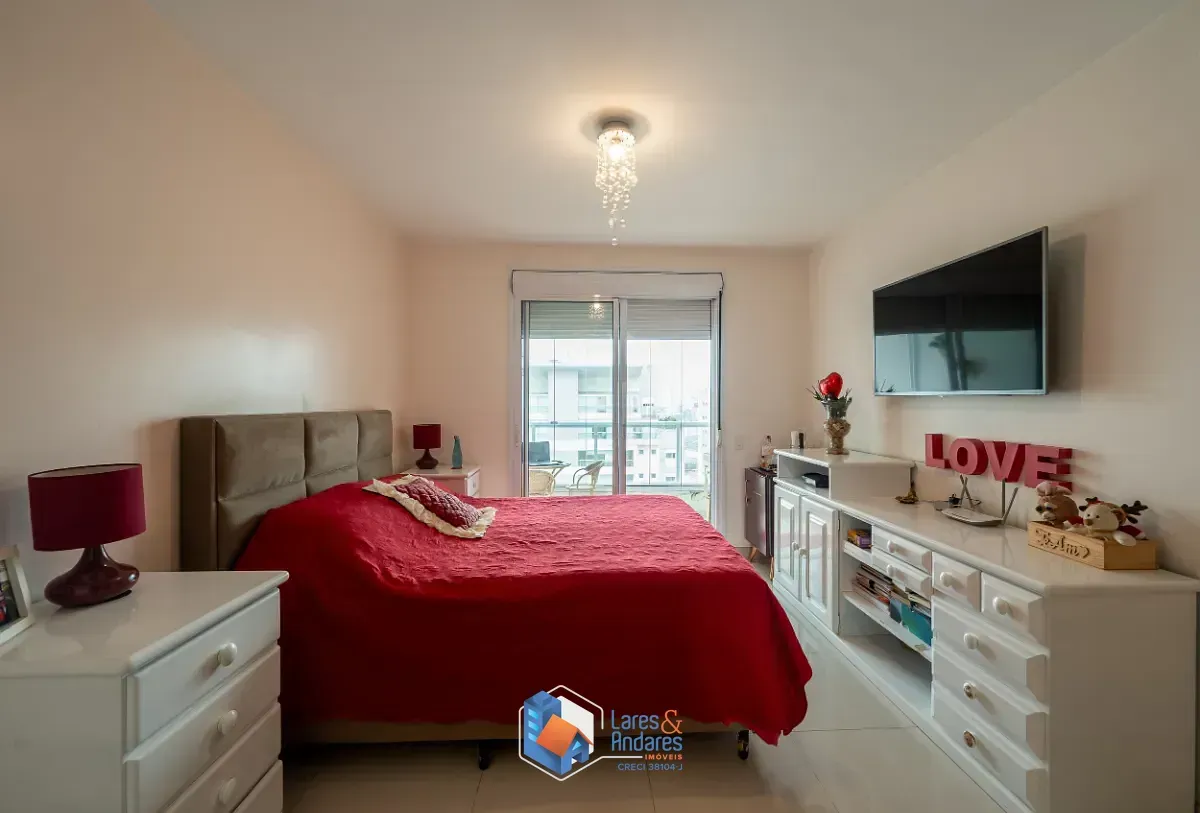 Imagem Duplex para venda em Ipiranga com 5 quartos, sendo 5 suítes, 240m²