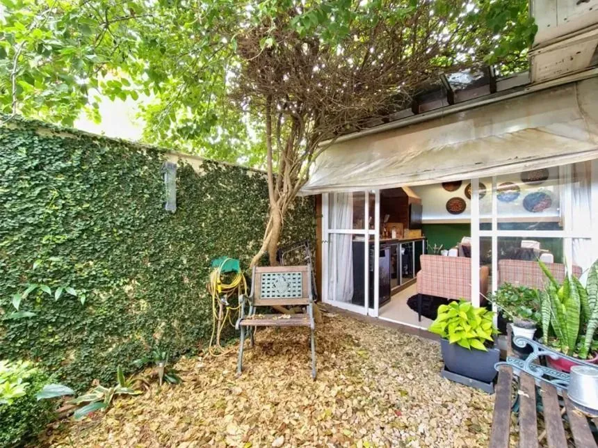 Imagem Casa em condomínio no bairro Teresópolis