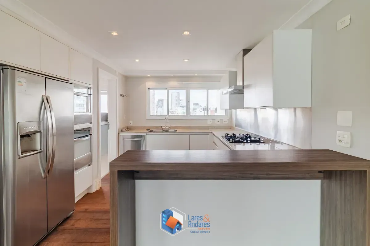 Imagem Apartamento para venda em Vila Uberabinha com 3 quartos, sendo 3 suítes, 335m²