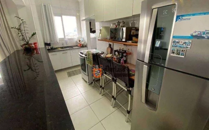 Imagem Apartamento com 2 dormitórios à venda, 72 m² por R$ 450.000 - Guilhermina - Praia Grande/SP