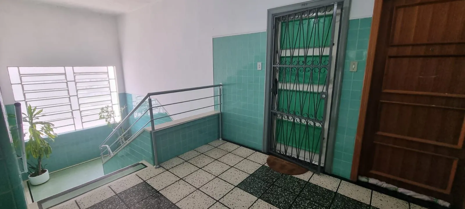 Imagem Apartamento 04 dormitórios ou gabinete com 01 vaga no bairro Praia de Belas