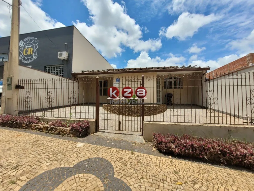 Foto do imóvel Casa Comercial à Venda em Valinhos-SP - Vila D'agostinho: 02 Quartos, 3 Salas, 1 Banheiro, 2 Vagas de Garagem, 182,00 m² de Área.