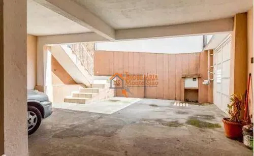 Imagem Sobrado com 5 dormitórios à venda, 330 m² por R$ 794.900,00 - Parque Continental - Guarulhos/SP