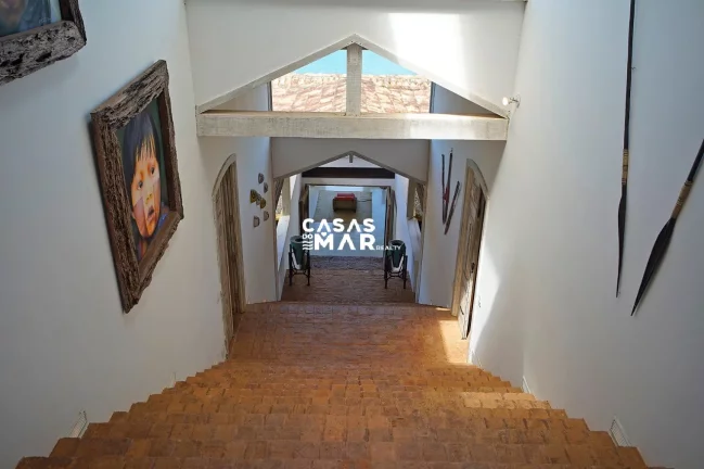 Imagem Casa frente mar de luxo na Ferradura, Búzios-RJ: 6 quartos, 6 suítes, 3 salas, 3 vagas - 749m² de pura sofisticação!