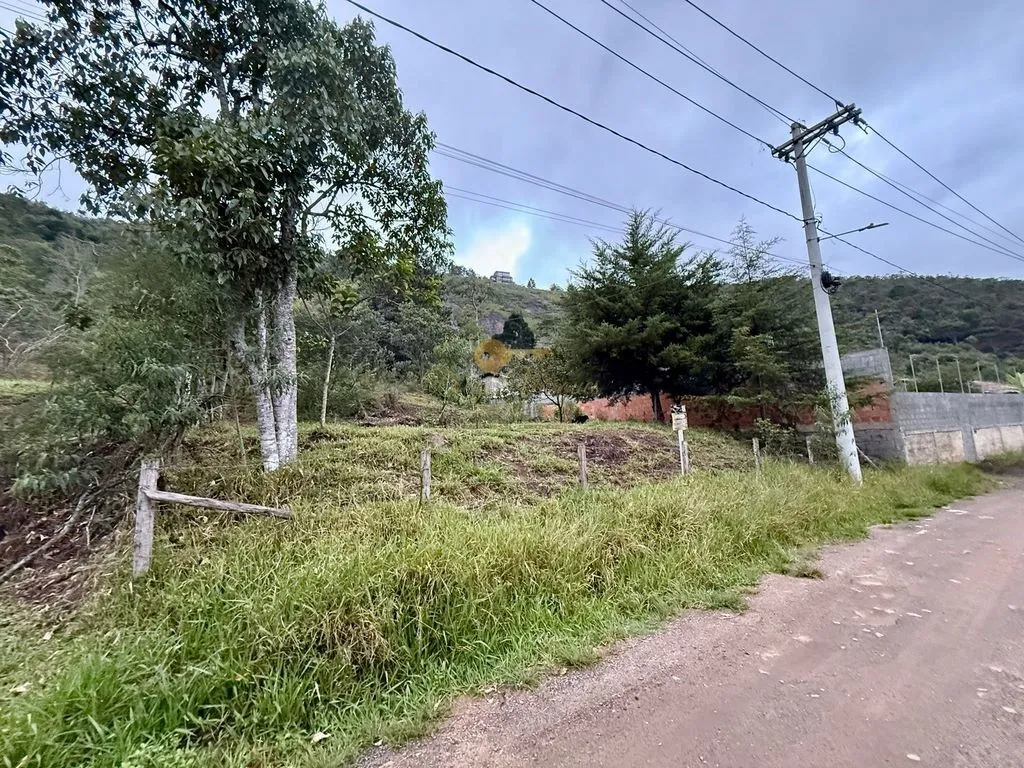 Imagem Terreno para Venda em Teresópolis / RJ no bairro Albuquerque