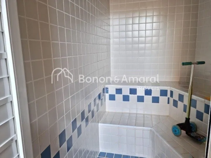 Imagem Linda casa com piscina e sauna no condomínio Villa Franca em Betel Paulínia - SP