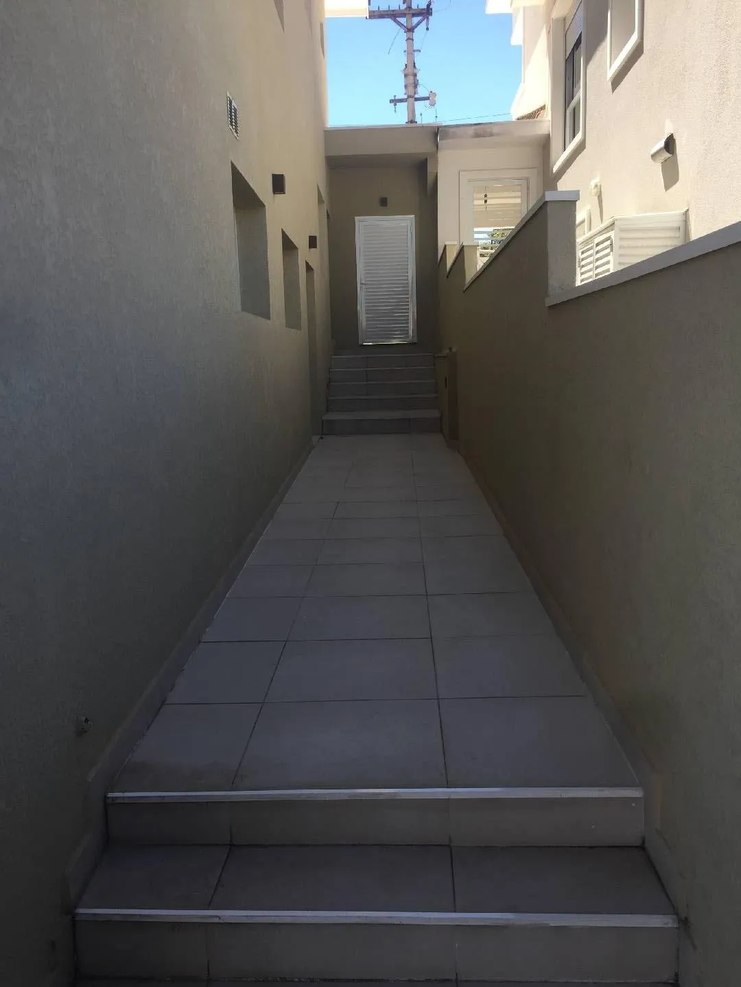 Imagem Sobrado para venda e locação no Residencial 6 - Alphaville