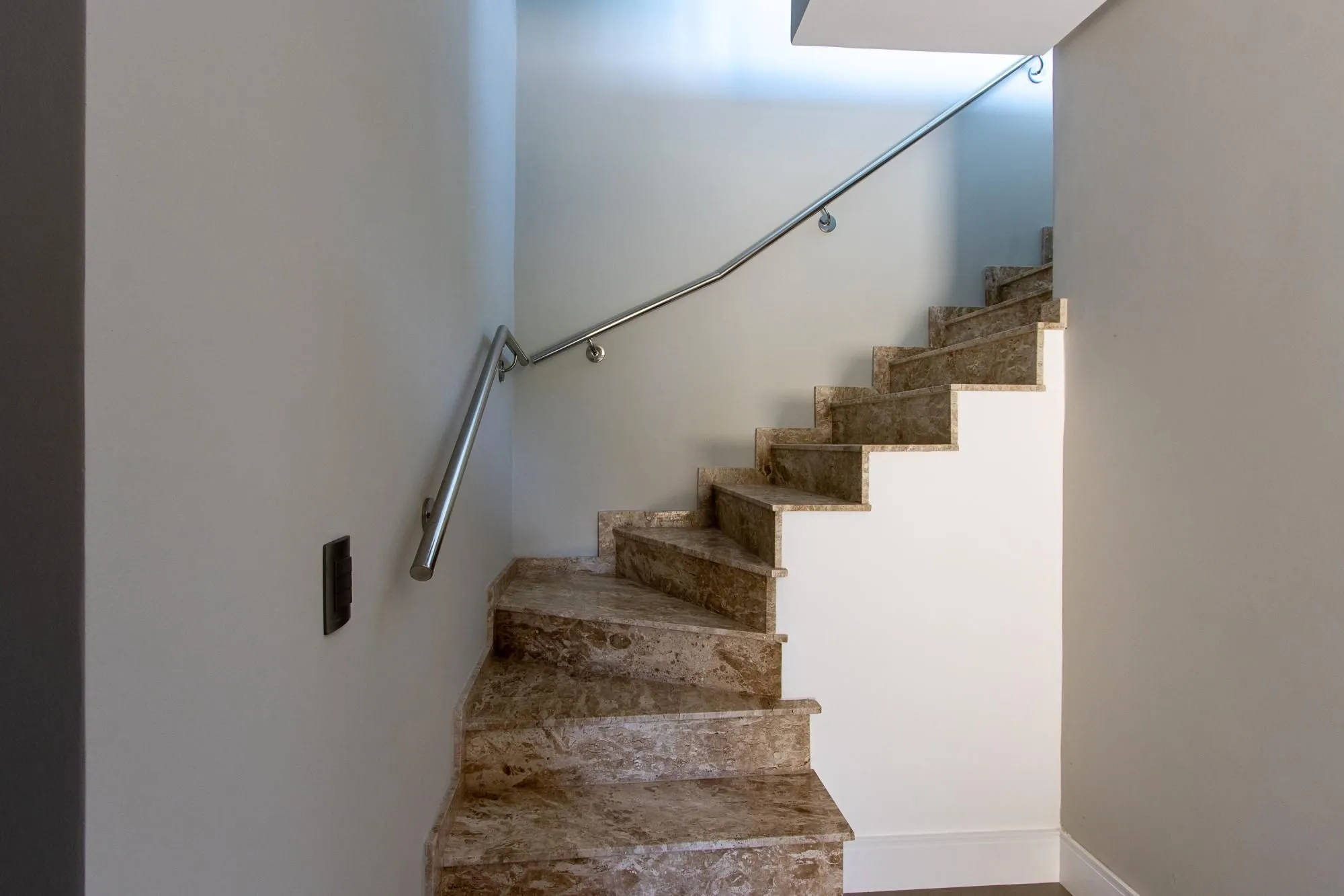 Imagem Casa em condomínio com conforto e exclusividade no bairro Tristeza