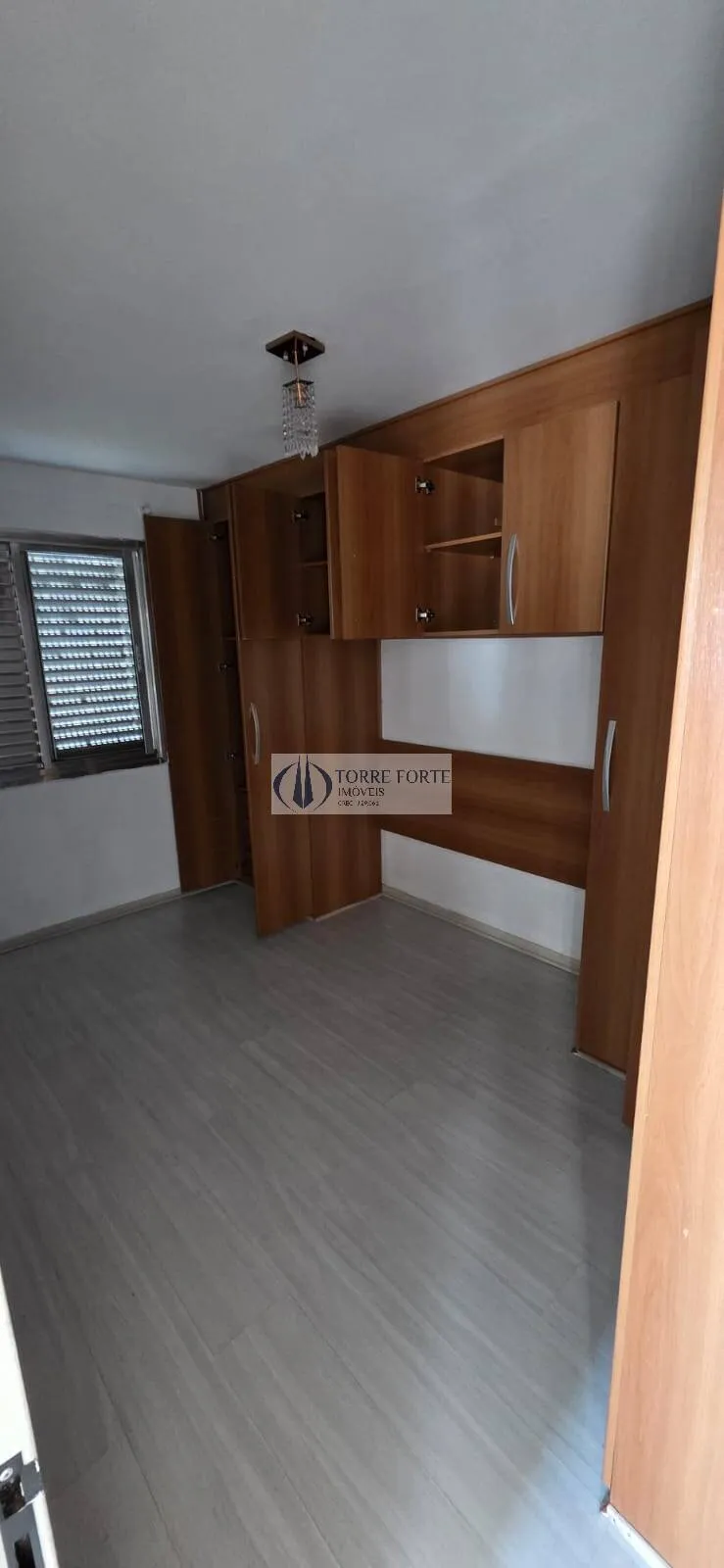 Imagem Lindo Apartamento com 2 dormitórios em Vila Ivone