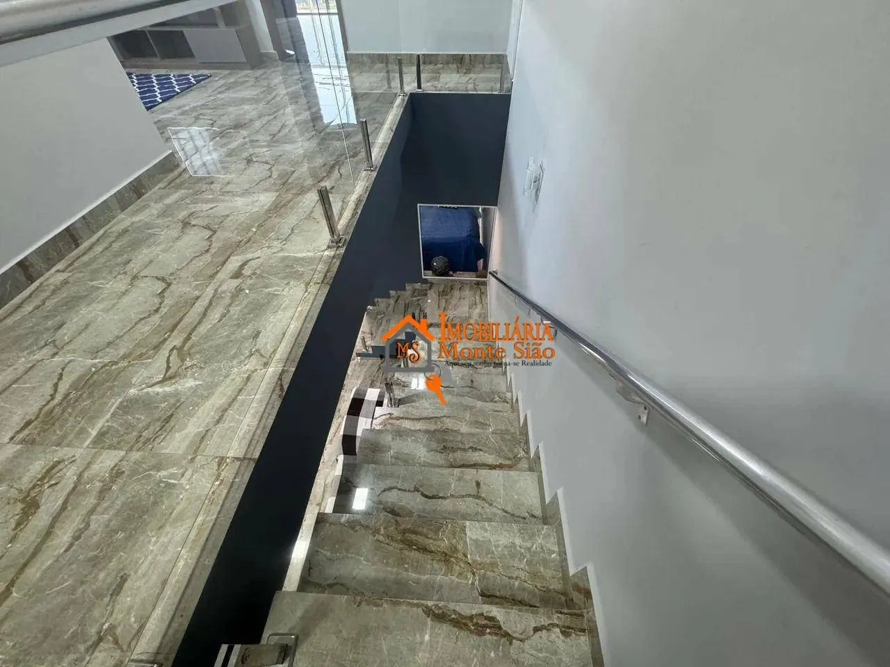 Imagem Sobrado com 4 dormitórios à venda, 319 m² por R$ 959.000,00 - São João - Guarulhos/SP