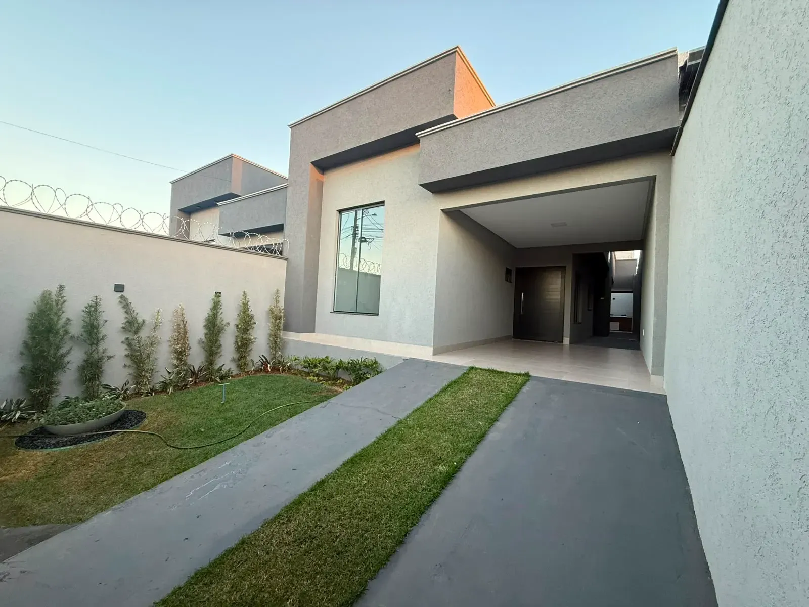 Imagem Casa com 3 Quartos à Venda, 134 m² em Cardoso Continuação - Aparecida de Goiânia