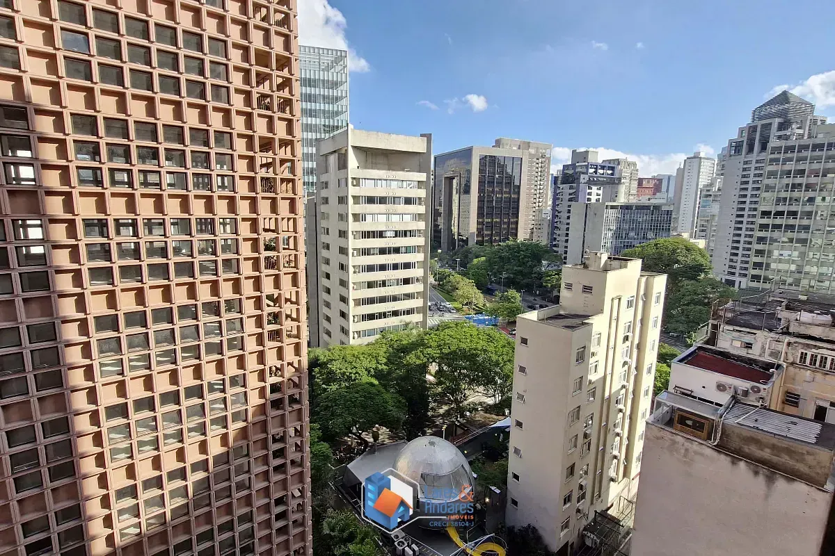 Imagem Flat para venda em Itaim Bibi com 1 quarto, 43m²