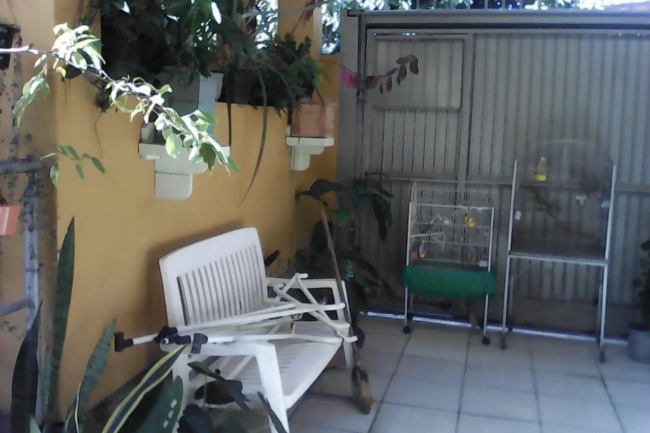 Imagem Casa para Venda - 300m², 3 dormitórios, 2 vagas - Partenon