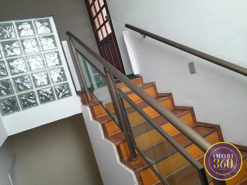 Imagem Sobrado de 5 dormitórios à venda no Lajeado - 300 m²