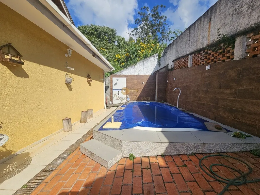 Imagem Casa para Venda em Teresópolis / RJ no bairro Parque do Ingá
