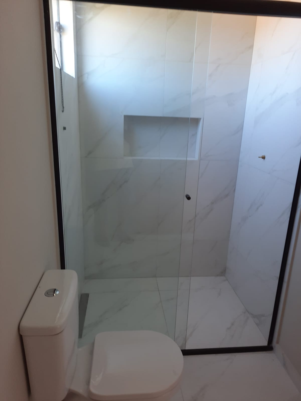 Imagem Sobrado com 2 Quartos à Venda, 127 metros em Araquari - Araquari